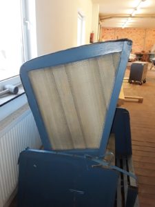 Restauration eines alten Strandkorbes