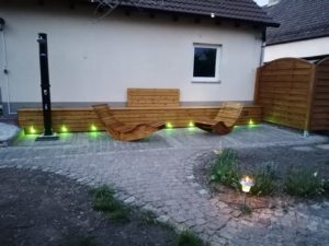 Chill-out-area - Wohlfühl-Oase aus Holz mit RGB LED Beleuchtung